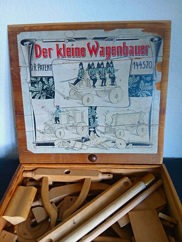 Antik der kleine wagenbauer - antik,