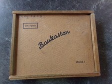 2 alte Holzbaukästen vor 1945